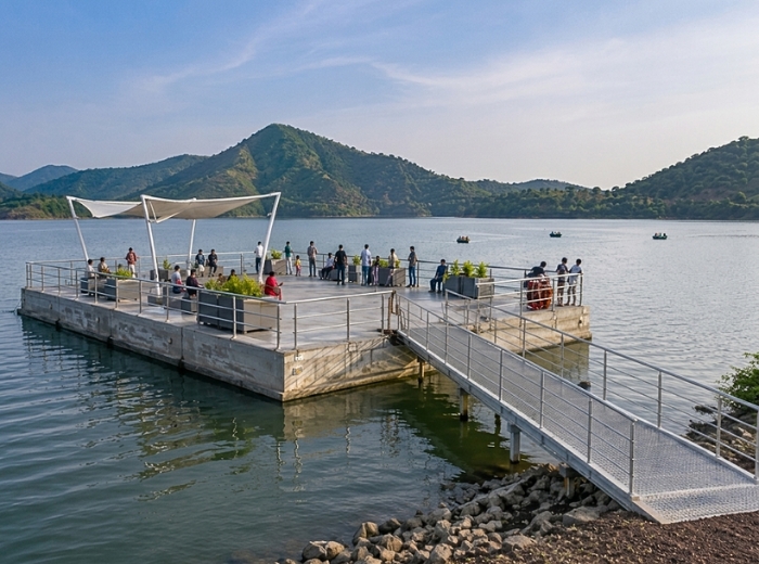 Floating viewing deck at a scenic tourism location